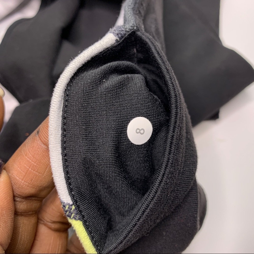 Lululemon Wunder Under Reversible Crop 8 C-91 - Picture 6 of 6